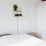 Great Apartment At The Heart Of Paris 18